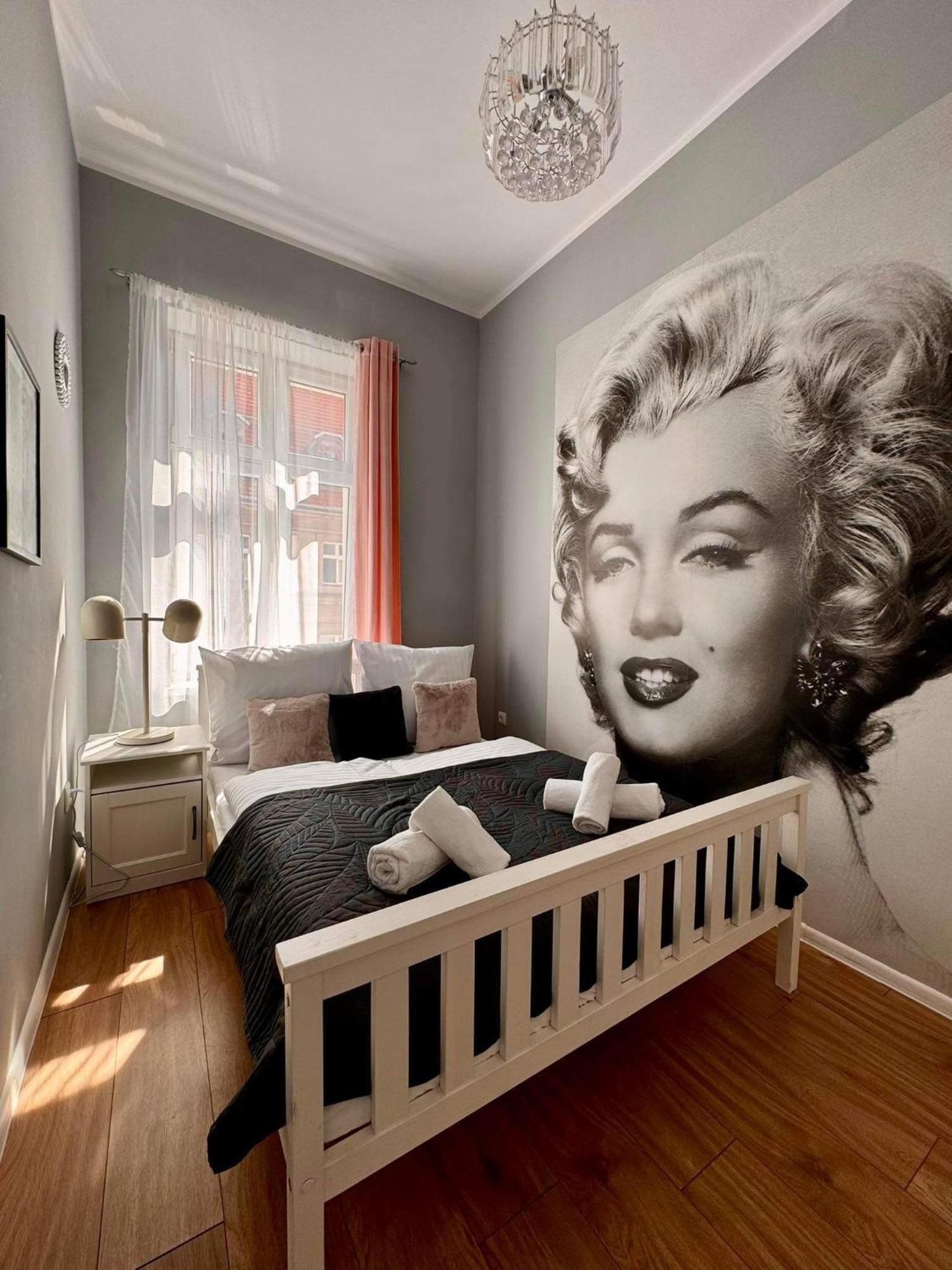 Apartament Filmowy Валбжих Экстерьер фото