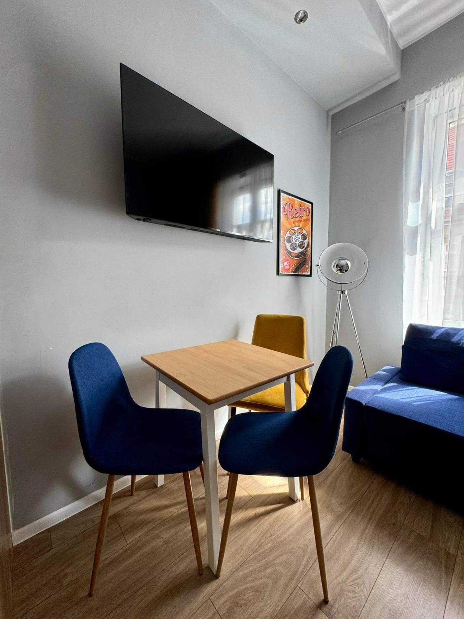 Apartament Filmowy Валбжих Экстерьер фото